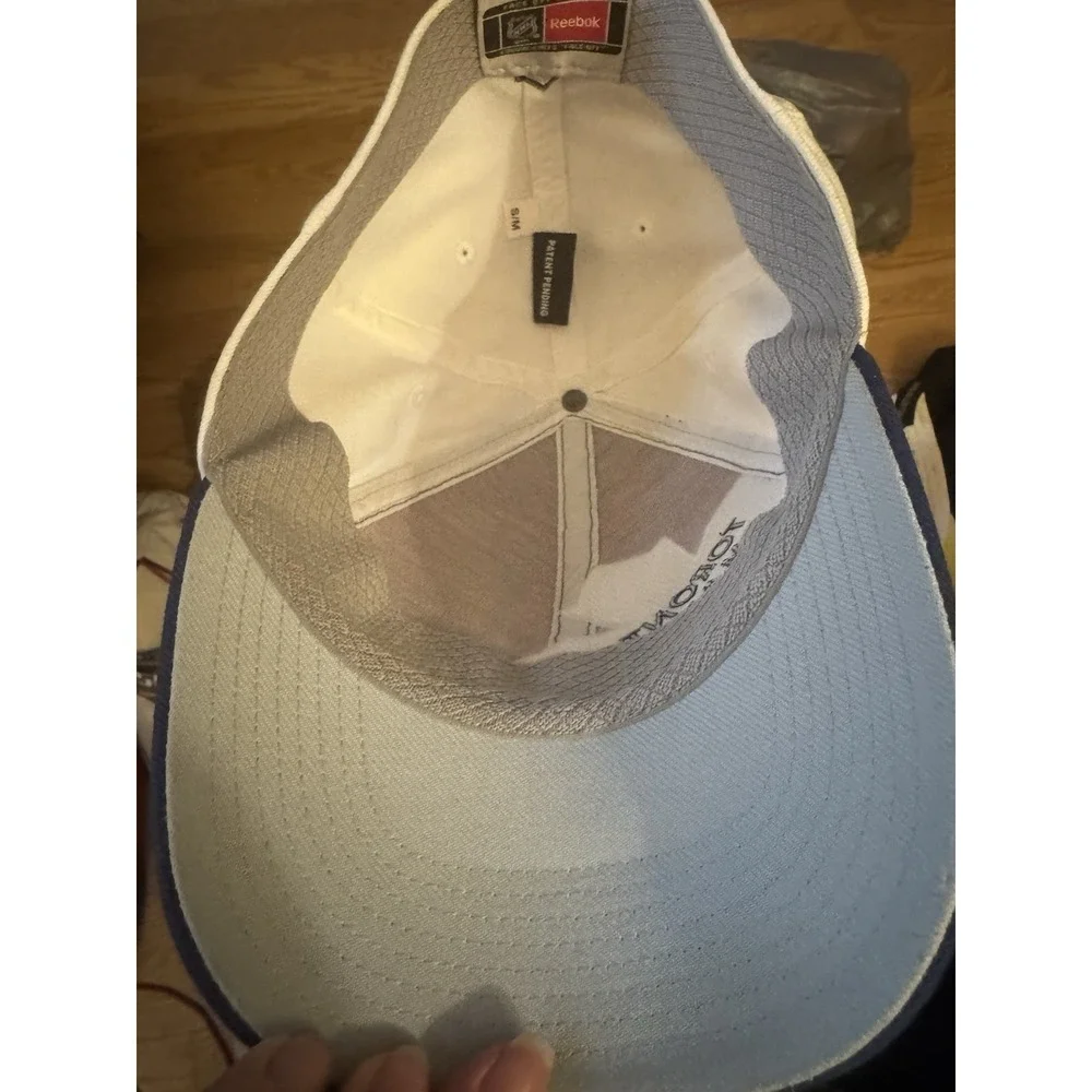 Reebok Toronto Maple‎ Leafs Hat Face Off S/M Blue White Mesh Stretch Hockey Cap